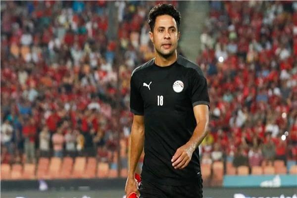 محمد إبراهيم يترك البنك الأهلي رسميا ويوقع لناديه الجديد زد