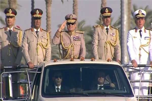 جديد - السيسي يتفقد مقر القيادة الاستراتيجية الجديد بالعاصمة الإدار