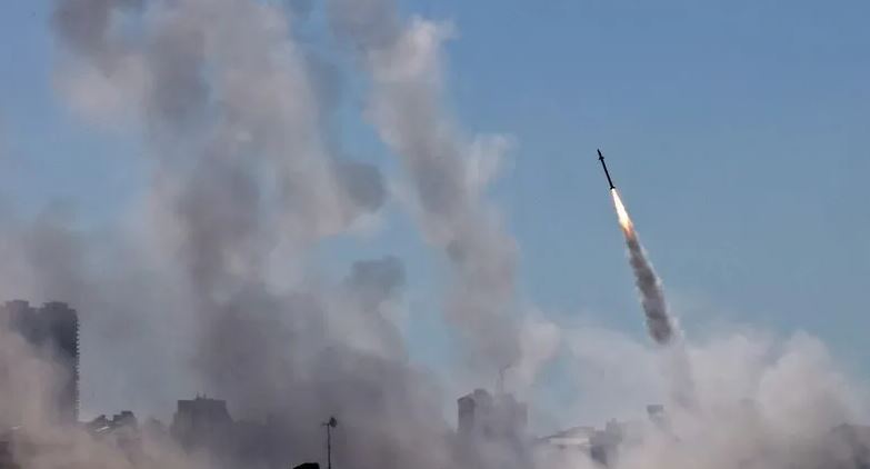 إيران: دوي انفجارات في مدينة تشغادك بمحافظة بوشهر