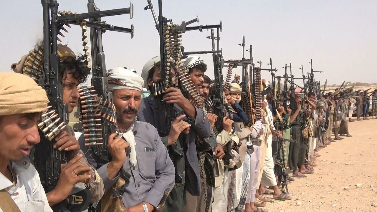 Wide tribal mobilization in several Yemeni governorates declares military readiness to end the Saudi siege and occupation
