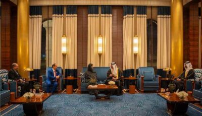 المشهد اليمني – من قلب الخليج: وزيرة الخارجية تبدأ تحركاً دبلوماسياً لإنقاذ اليمن