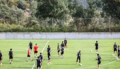 الأهلي يستعد بقوة لمواجهة برشلونه وديا