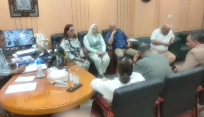 وكيل وزارة الصحة بأسيوط يجتمع بإدارة مستشفى الرمد