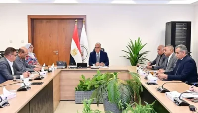 “سويلم” يوجه بسرعة معاينة كباري الترع وشبكات الصرف في قنا والجيزة