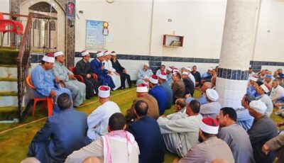 مدير أوقاف الفيوم يبحث مع الأئمة والعاملين بإدارتي فيديمين وسنورس جهود تحسين الأداء