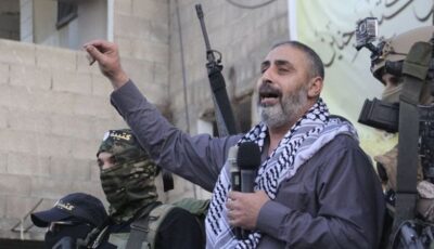رفض خلع ملابسه والانحناء أمام جنود الاحتلال، قصة الشهيد أبو رعد أبو الشهيدين