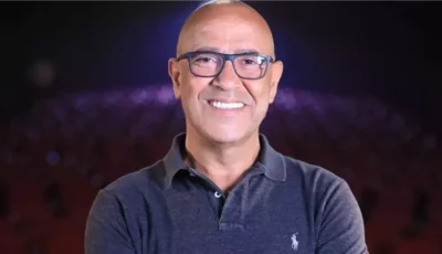 أشرف عبد الباقي لـ”فيتو”: أكره المسرح التجاري.. وقدمت “الساحل الشرير” لهذا السبب