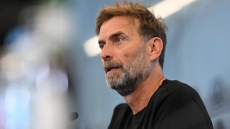 ظهر كـ”تميمة ملعب” في دوري الأبطال .. كلوب يحاول إقناع جوهرة البوندسليجا بتمثيل ألمانيا بدلًا من المغرب!