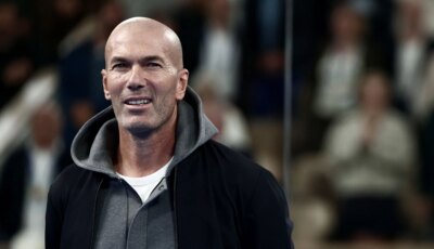 رفاق رحلته بريال مدريد.. الاتحاد الفرنسي يعلن التشكيل الكامل لجهاز زيدان