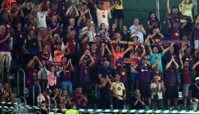 برشلونة ينشط هجومه بصفقة إيطالية ناعمة