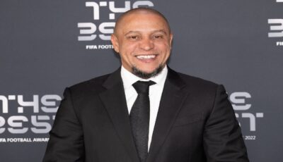 روبرتو كارلوس يعتنق الإسلام