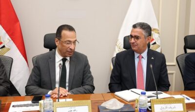 بعد اجتماع بين وزيري التموين والاتصالات، تفاصيل منظومة كارت الخدمات الحكومية الموحد