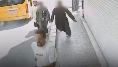 مقطع فيديو يكشف مطاردة لص سرق مبلغا ماليا من سيدة أمام أحد البنوك في قنا