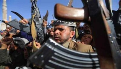المشهد اليمني – تحت ضربات القوات اليمنية.. انشقاقات حوثية واسعة تُشعل اشتباكات داخلية في 3 محافظات