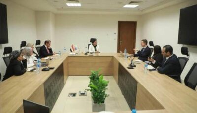 تعاون مصري فرنسي لتطوير خدمات الرعاية الصحية الأولية ودعم صحة الأم والطفل