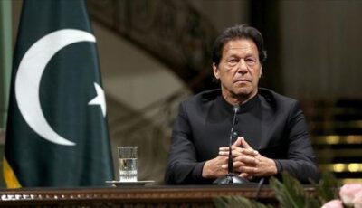 مقرب من عمران خان يطمئن الجيش والجنرال عاصم منير.. ماذا قال؟