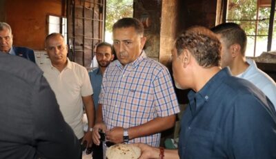 جولة مفاجئة لمحافظ القليوبية على مخابز طوخ للتأكد من الالتزام بالأوزان والمواصفات المعتمدة