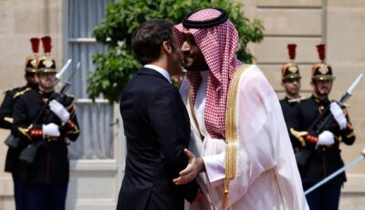 ولي العهد في باريس.. زيارة دولة لهندسة الممرات الآمنة