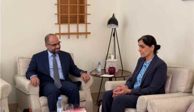 المشهد اليمني – بريطانيا تعلن دعمها لإنشاء شبكة اتصالات مستقلة للحكومة اليمنية
