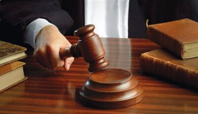 تأييد سجن علي أيوب 3 سنوات بتهمة سب وقذف وزيرة الثقافة السابقة