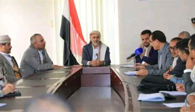 المشهد اليمني – الحوثيون يرتكبون مجزرة جديدة في كشوفات الموظفين اليمنيين بعد حذفهم و إحلال عناصر حوثية