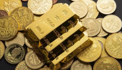 الذهب يرتفع إلى أعلى مستوى في أكثر من شهرين