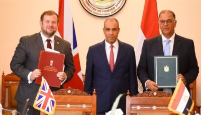 وزير الخارجية يؤكد على أهمية تعزيز نفاذ الصادرات المصرية إلى السوق البريطاني (صور)