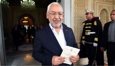 راشد الغنوشي يفك إضرابه عن الطعام.. وحركة النهضة تؤكد أنه يتعرض لـ”تنكيل ممنهج”