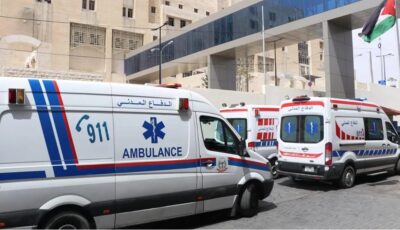 وفاة 3 أشخاص إثر تدهور مركبة في عمان