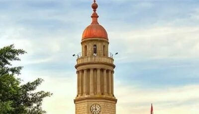 جامعة القاهرة تبدأ مشروع ترميم برج الساعة والقبة التاريخية بقصر العيني