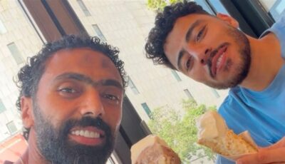 لاعبو الأهلي يستمتعون بجولة في إسبانيا بعد راحة من التدريبات (صور)