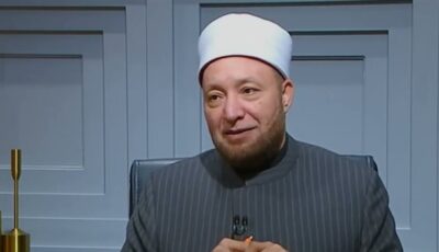 زوجي يحلف بالطلاق في كل كبيرة وصغيرة فماذا أفعل؟ أمين الفتوى يوضح