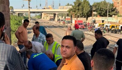 مصرع فتاة أسفل عجلات قطار بمزلقان الجميل في طنطا (صور)