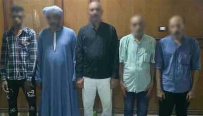 فيديوهات على السوشيال ميديا تكشف 3 وقائع بالأقصر وبني سويف والمنوفية، والأمن يضبط المتهمين ويسترد المسروقات