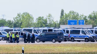 ألمانيا.. مجلس الأمن القومي يبحث حادث المسيرة الملغمة في مطار لايبتسيغ