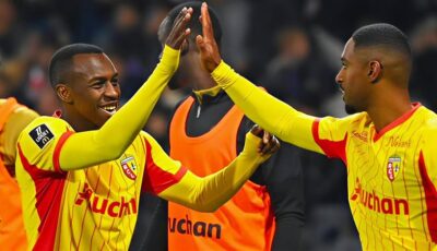 السوبر الفرنسي، لانس بـ10 لاعبين يتقدم على باريس سان جيرمان 1-0 بالشوط الأول