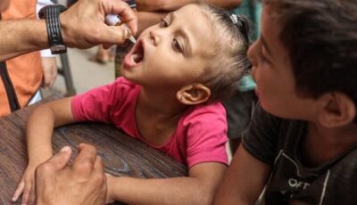 بعد تصاعد الجدل حول جدوى التطعيمات، طبيب أمصال ولقاحات يوضح الحقيقة