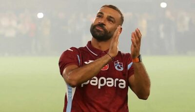 صورة لبطن محمد صلاح تثير الجدل (صورة)