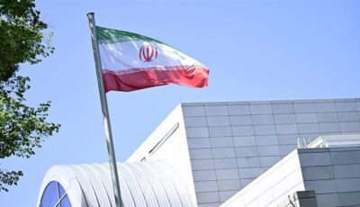 إيران تعلن إيداع 7.5 مليار دولار من عائدات النفط خلال 4 أشهر في البنك المركزي