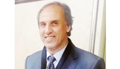 الإنسان ذلك المخلوق الضاحك الباكي