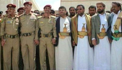 المشهد اليمني – تطورات متسارعة تحاصر المليشيا: قيادات حوثية تتواصل مع الشرعية لترتيب فرارها وتعد بتقديم معلومات خطيرة