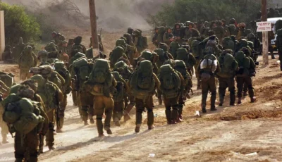 قوات الاحتلال تداهم منازل شمال شرق الخليل وتستجوب السكان