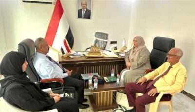 المشهد اليمني – وزير النقل يبحث مع وزيرة الدولة لشؤون المرأة تعزيز دور المرأة في قطاعات النقل