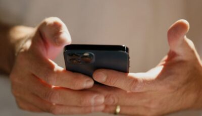 شرائح مجهولة وبيانات مزيفة، كيف كشفت التحقيقات سر تجارة خطوط الهواتف الوهمية؟