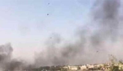 المشهد اليمني – قصف حوثي بالطيران المسير يُصيب طفلتين ويدمر ممتلكات مواطنين جنوبي الحديدة