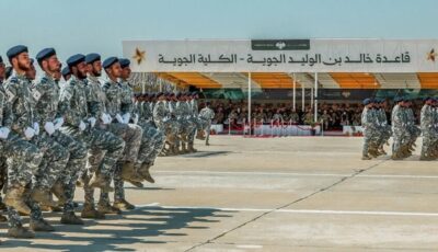 إعلام عبري: إسرائيل تتابع بقلق تسارع “إعادة بناء” سلاح الجو السوري