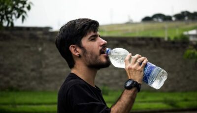 ماذا يحدث لسكر الدم عند شرب كمية كافية من الماء؟