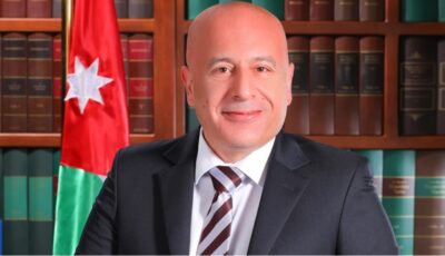 تنظيم المهنة الطبيه بين سلطة الدولة واستقلال النقابات