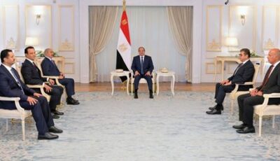 السيسي يلتقي حفتر في القاهرة بعد أسابيع من لقائه بالدبيبة