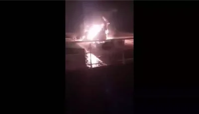 الجيش اليمني: الحوثيون استهدفوا ميناء المخا بصواريخ بالستية (فيديو)